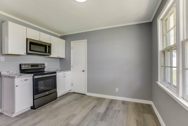 923 Rose Dr, Hopkinsville, KY 42240