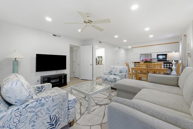 225 Tanglewood Dr Unit 1, Pawleys Island, SC 29585