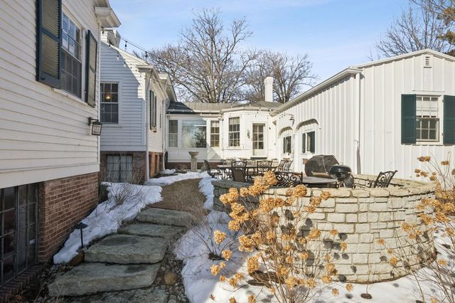 95 E Fountain Avenue, Glendale, OH 45246