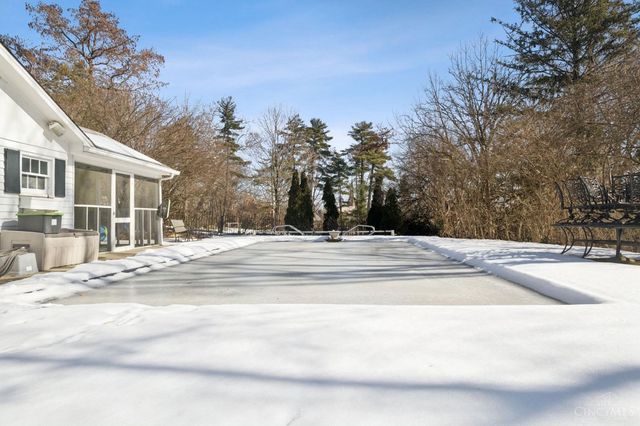 95 E Fountain Avenue, Glendale, OH 45246