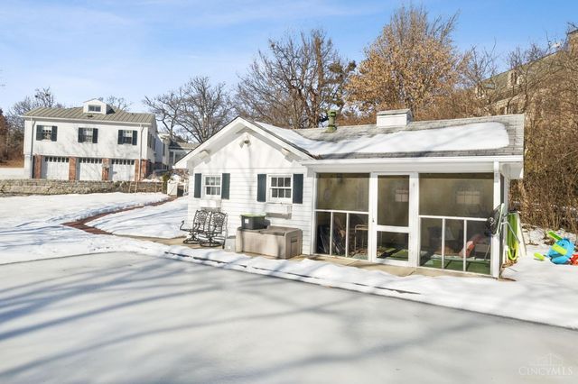 95 E Fountain Avenue, Glendale, OH 45246