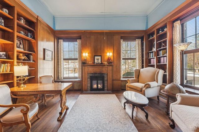 95 E Fountain Avenue, Glendale, OH 45246