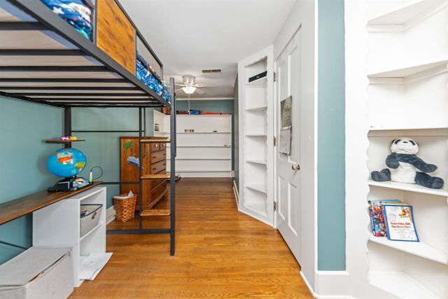 95 E Fountain Avenue, Glendale, OH 45246