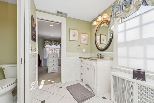 95 E Fountain Avenue, Glendale, OH 45246