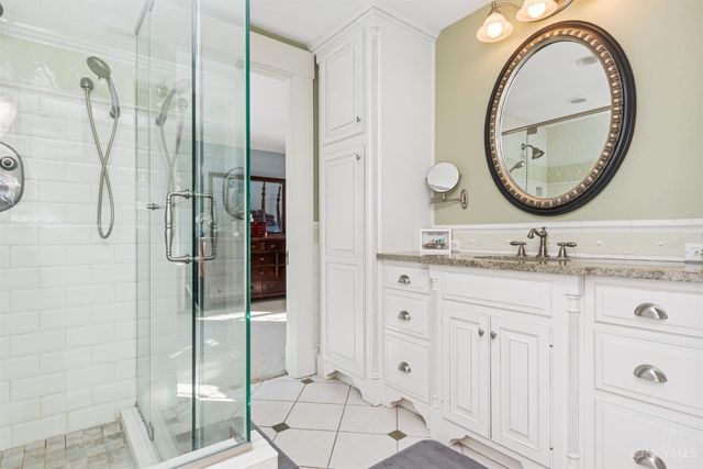 95 E Fountain Avenue, Glendale, OH 45246