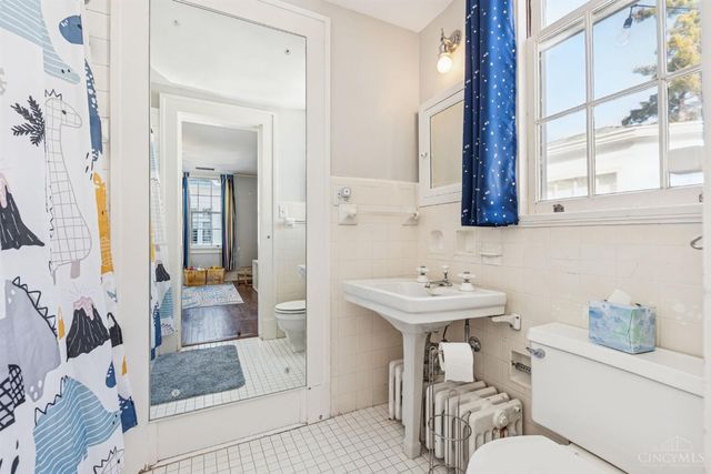 95 E Fountain Avenue, Glendale, OH 45246