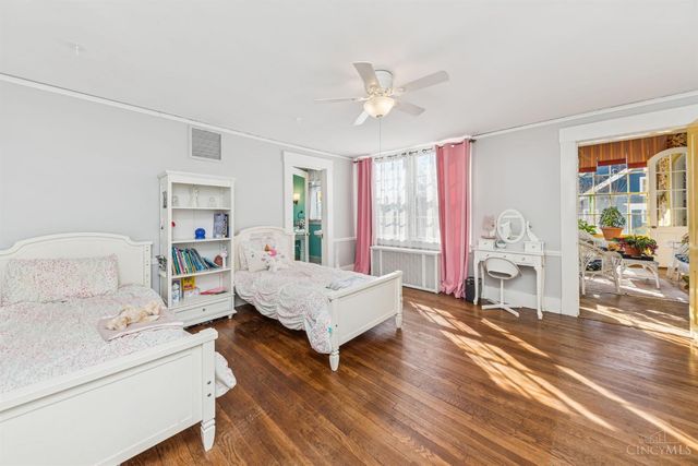 95 E Fountain Avenue, Glendale, OH 45246