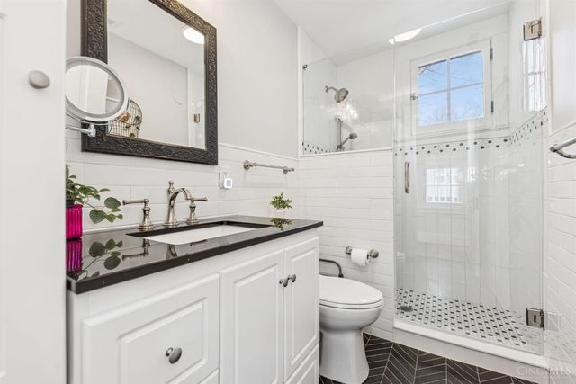 95 E Fountain Avenue, Glendale, OH 45246