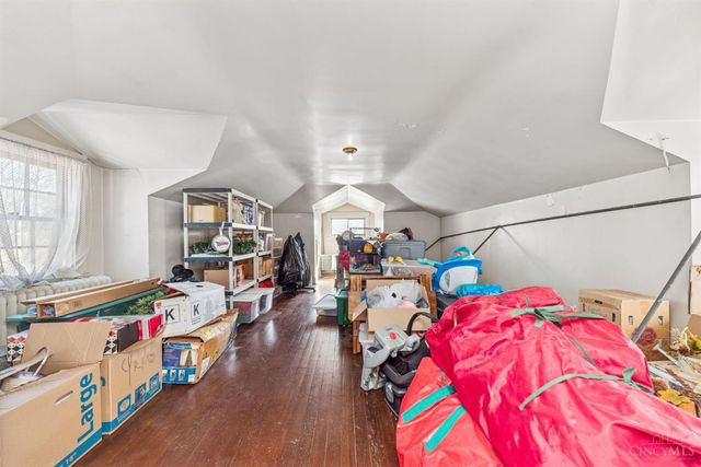 95 E Fountain Avenue, Glendale, OH 45246