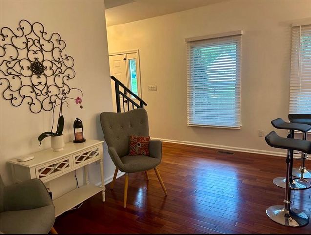 5 Midland Drive, Easton, PA 18045