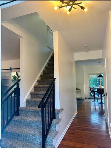 5 Midland Drive, Easton, PA 18045