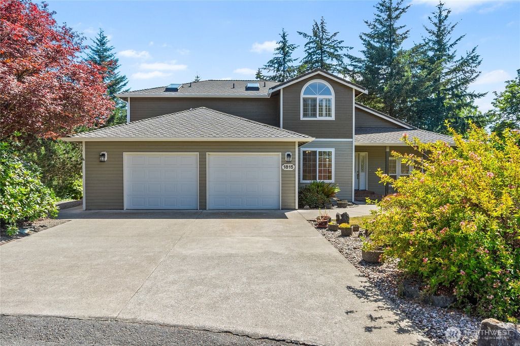 1815 Crosby Court SW, Tumwater, WA 98512