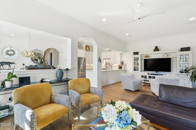 10 Seagrass Landing Court, Hilton Head Island, SC 29926