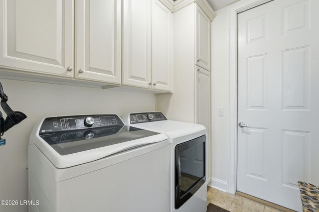 10 Seagrass Landing Court, Hilton Head Island, SC 29926