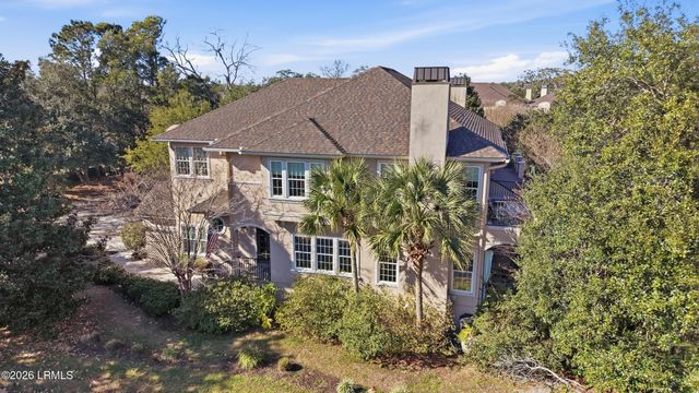 10 Seagrass Landing Court, Hilton Head Island, SC 29926