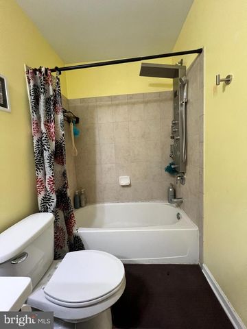 209 SILLS LN, Downingtown, PA 19335