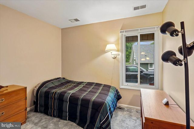 18705 HERITAGE HILLS DR, Brookeville, MD 20833