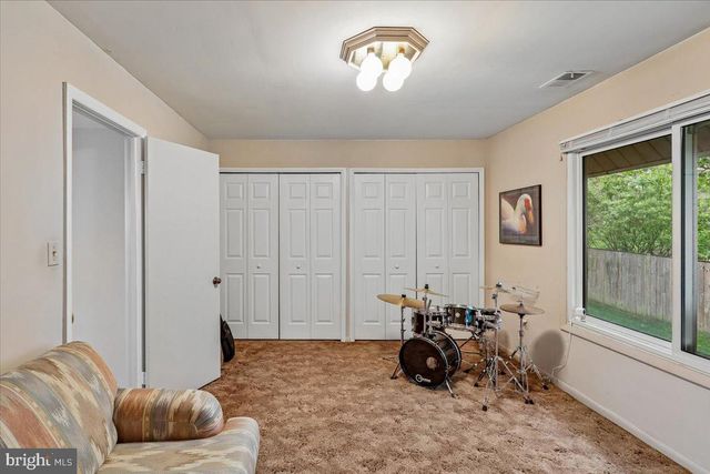 18705 HERITAGE HILLS DR, Brookeville, MD 20833