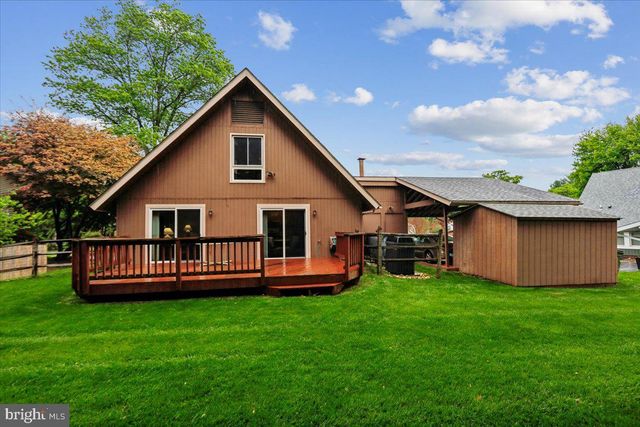 18705 HERITAGE HILLS DR, Brookeville, MD 20833