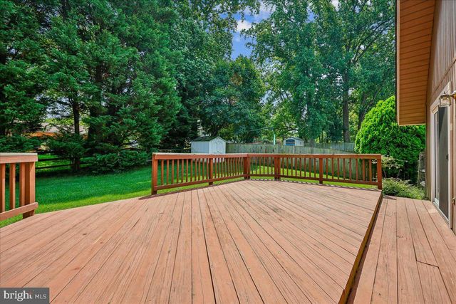 18705 HERITAGE HILLS DR, Brookeville, MD 20833