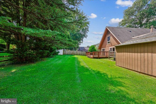 18705 HERITAGE HILLS DR, Brookeville, MD 20833