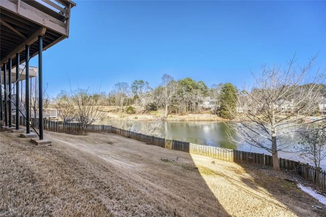 2285 Wildwood Lake Drive, Suwanee, GA 30024