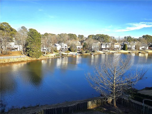 2285 Wildwood Lake Drive, Suwanee, GA 30024