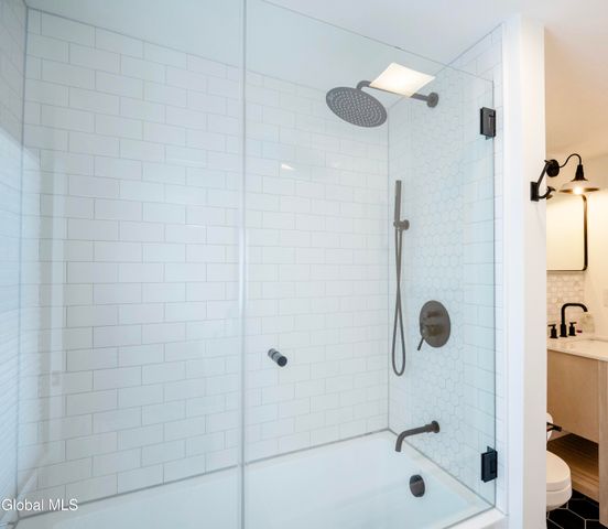 36 Ash Street, Saratoga Springs, NY 12866