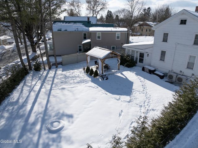 36 Ash Street, Saratoga Springs, NY 12866