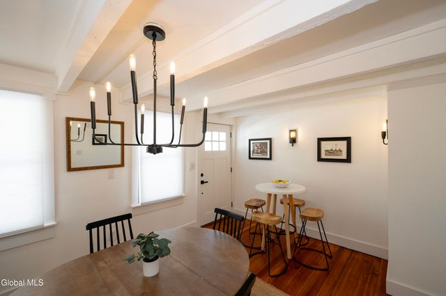 36 Ash Street, Saratoga Springs, NY 12866