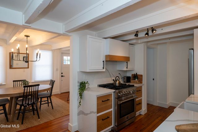 36 Ash Street, Saratoga Springs, NY 12866