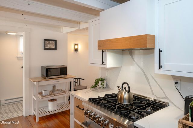 36 Ash Street, Saratoga Springs, NY 12866