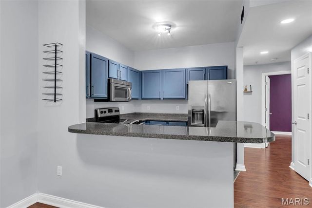 1236 Gardens Circle Drive C, St Louis, MO 63125