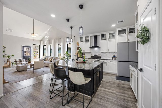 20323 Rainflower Bay Lane, Richmond, TX 77407