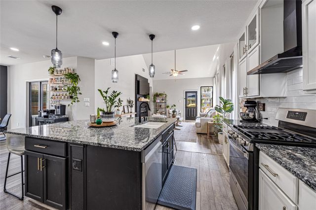 20323 Rainflower Bay Lane, Richmond, TX 77407