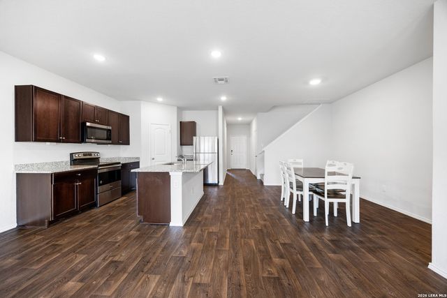 824 Cinnamon Teal, Seguin, TX 78155