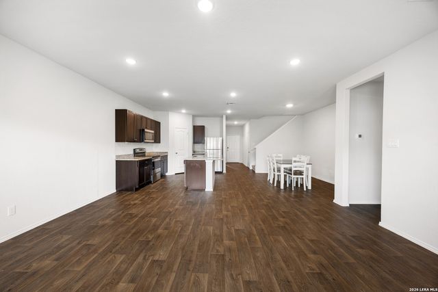 824 Cinnamon Teal, Seguin, TX 78155