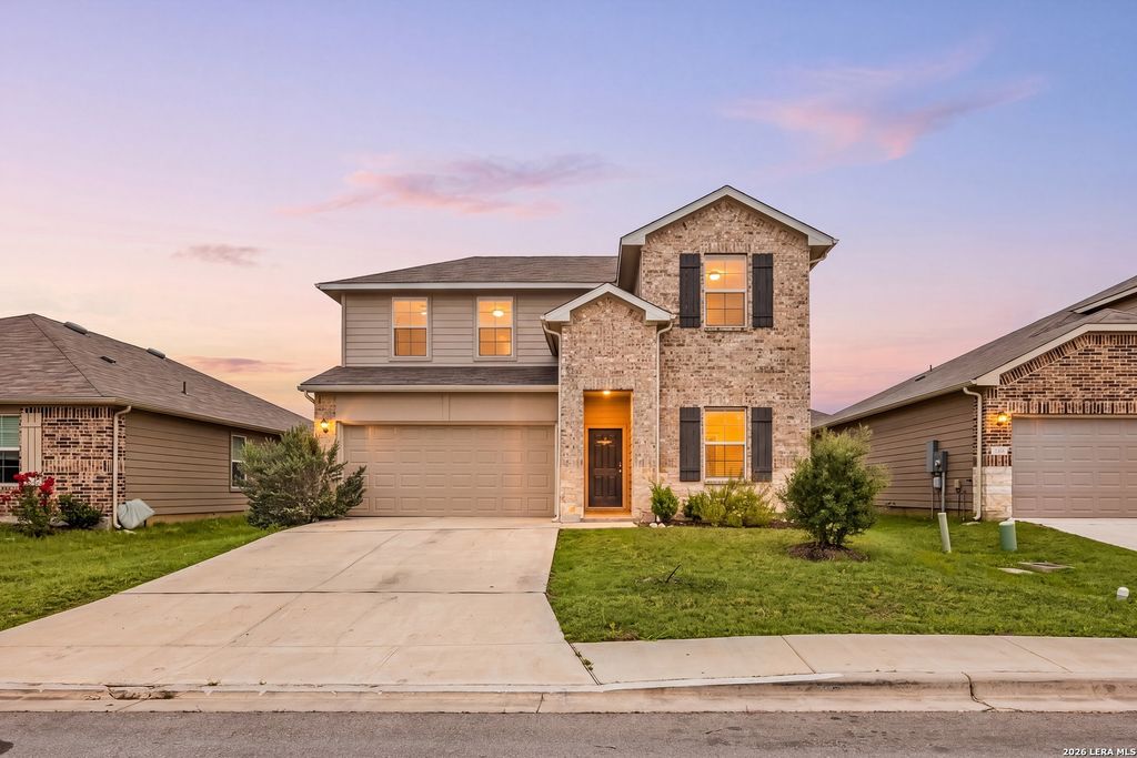 824 Cinnamon Teal, Seguin, TX 78155