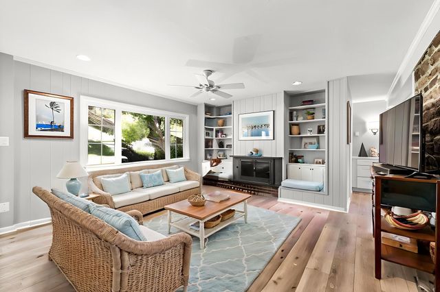 1806 ROLAND AVE, Ruxton, MD 21204