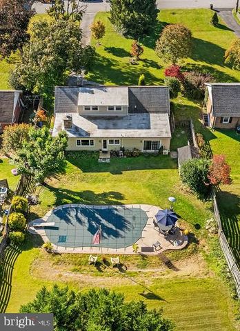1806 ROLAND AVE, Ruxton, MD 21204