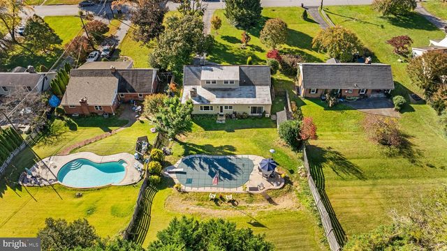 1806 ROLAND AVE, Ruxton, MD 21204