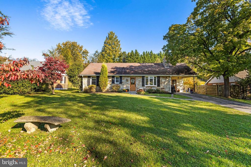 1806 ROLAND AVE, Ruxton, MD 21204