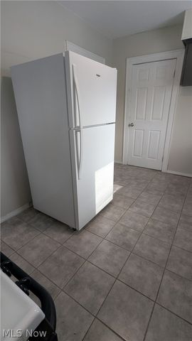 2248 East Avenue, Akron, OH 44314