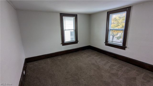 2248 East Avenue, Akron, OH 44314