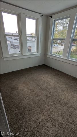 2248 East Avenue, Akron, OH 44314