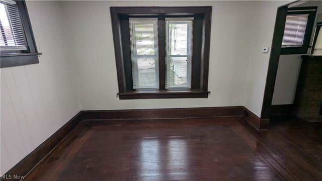 2248 East Avenue, Akron, OH 44314