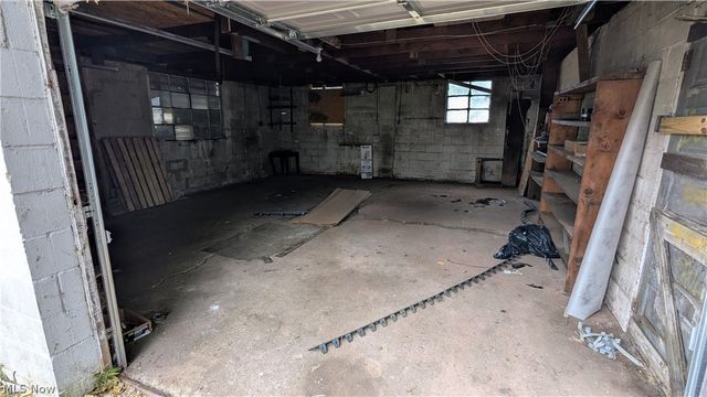 2248 East Avenue, Akron, OH 44314