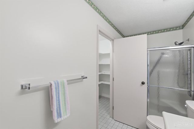 5237 S Eaglesnest Drive, Green Twp, OH 45248