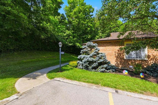 5237 S Eaglesnest Drive, Green Twp, OH 45248