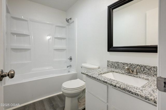 1007 S St Louis Avenue 6B, Joplin, MO 64801